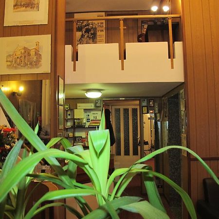 Albergo Cristallo Legnano Exterior photo