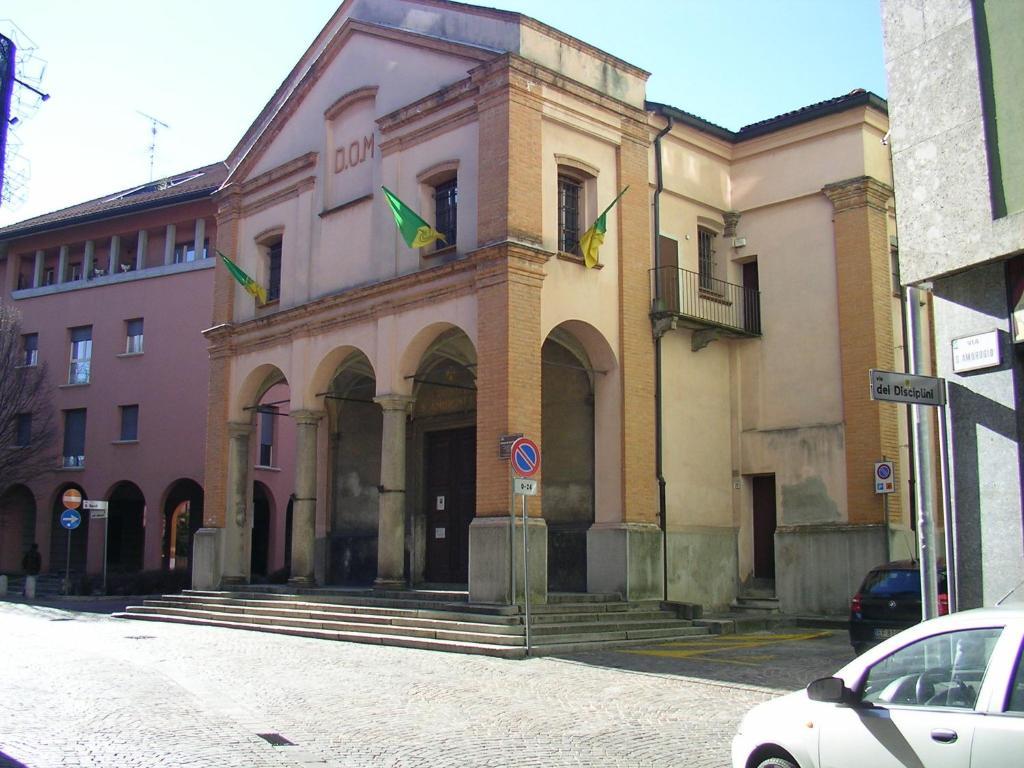 Albergo Cristallo Legnano Exterior photo