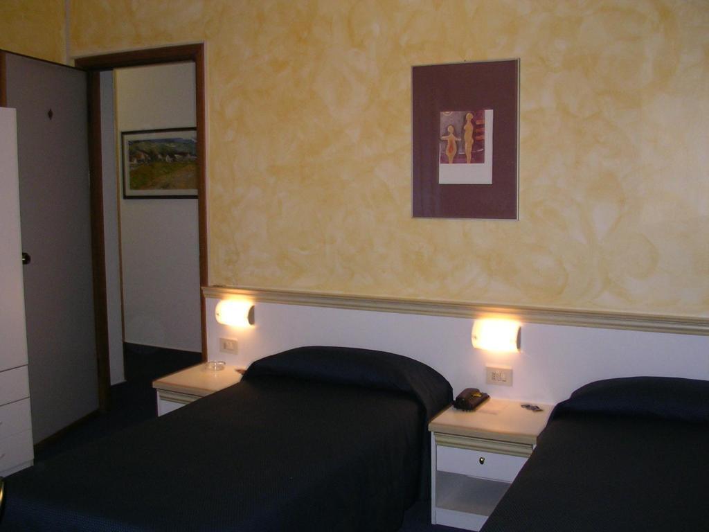 Albergo Cristallo Legnano Room photo